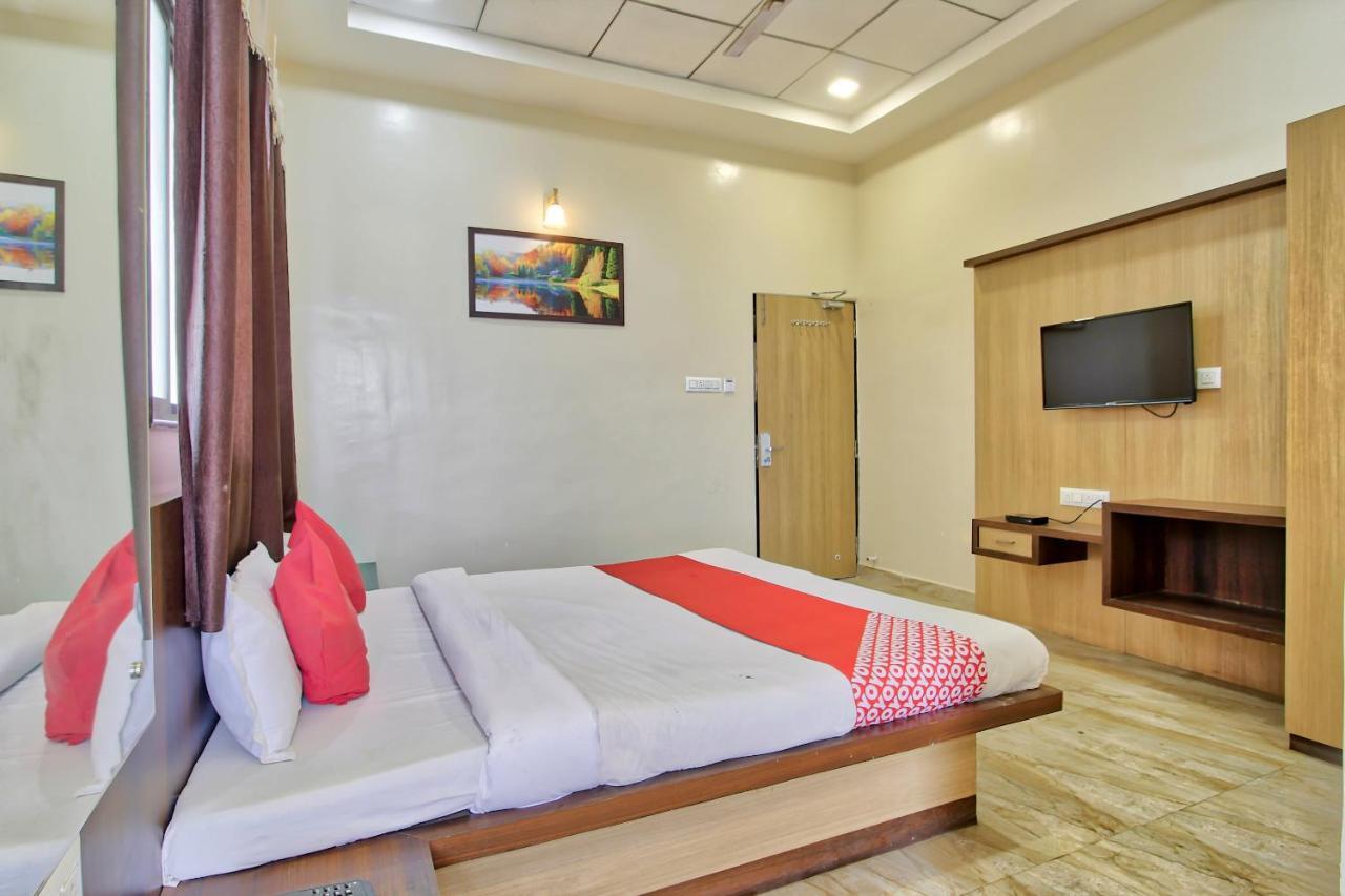 Oyo 61311 Maharaja Agrasen Resort And Lodging Buldhana Exterior foto